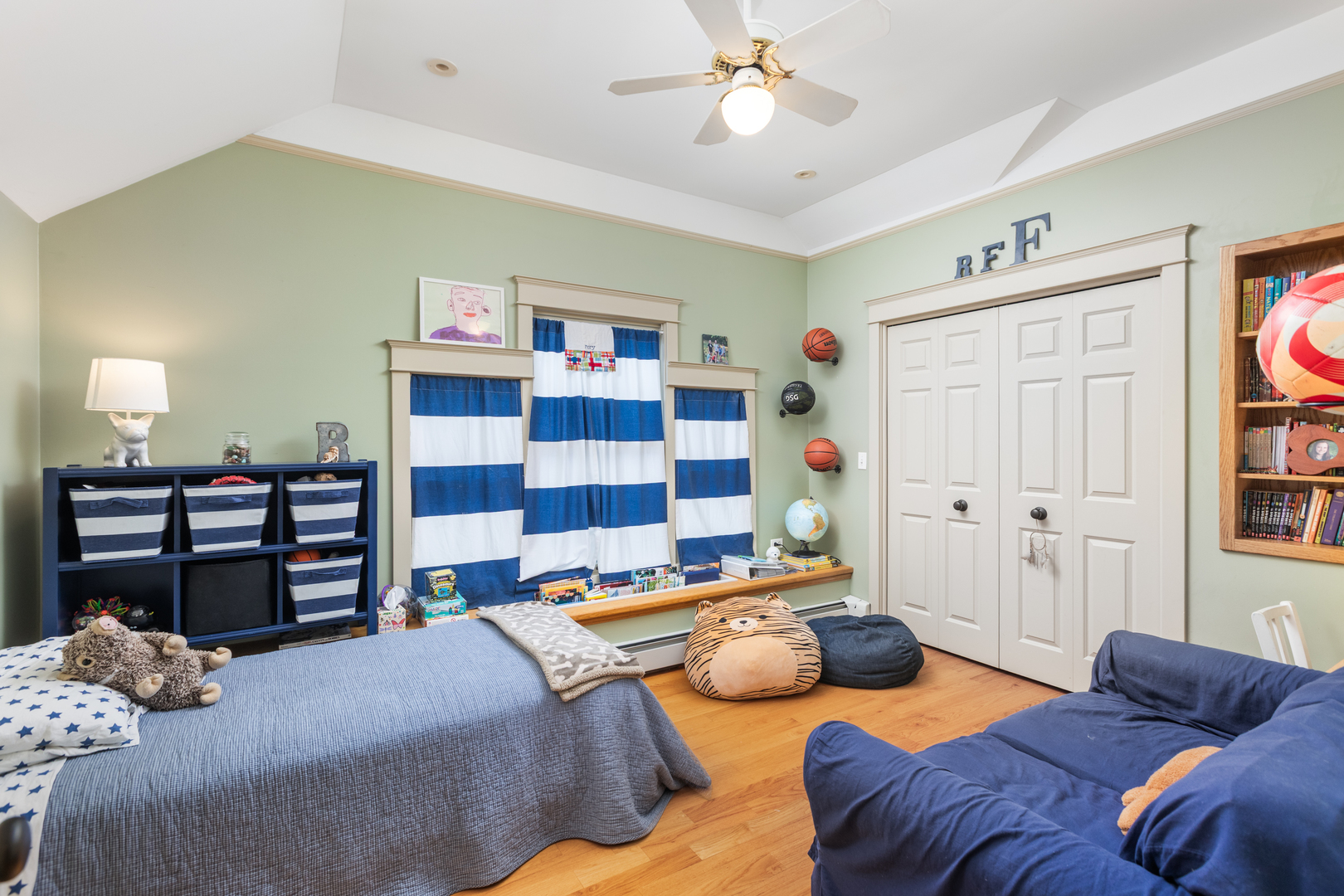 215 S Columbia Street