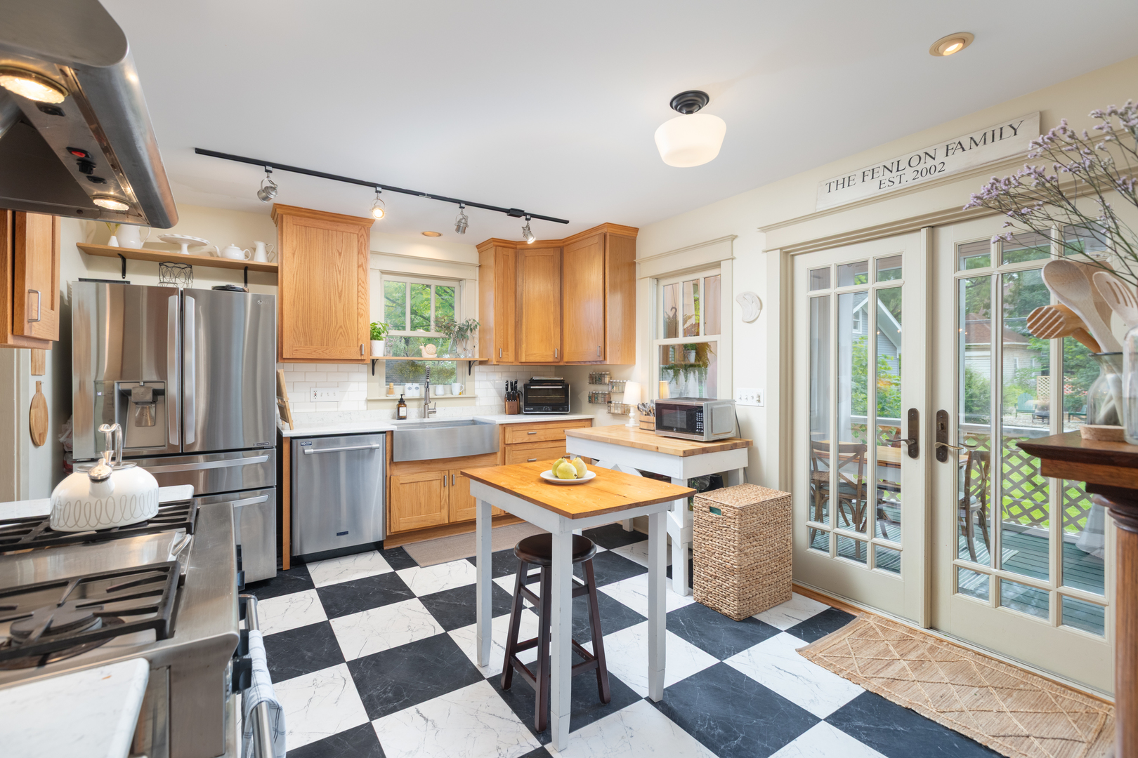 215 S Columbia Street