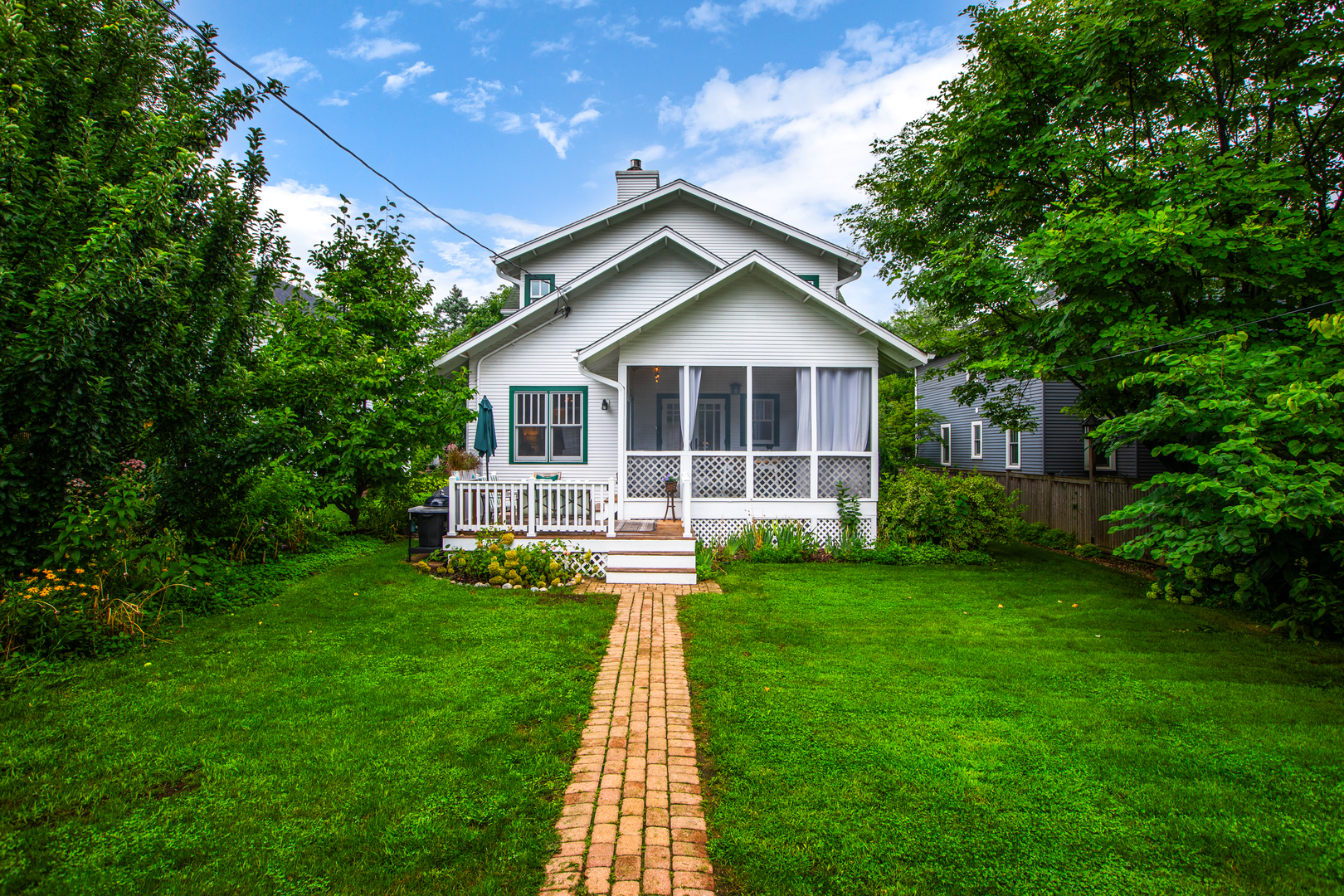 215 S Columbia Street