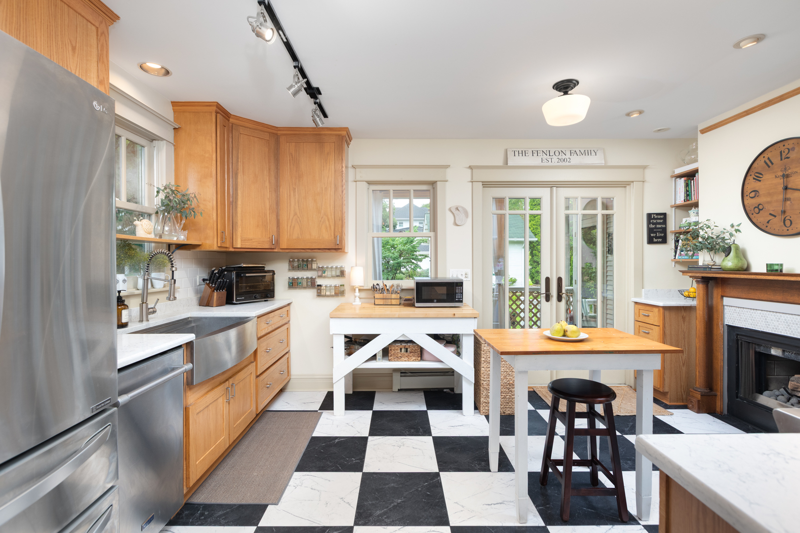 215 S Columbia Street