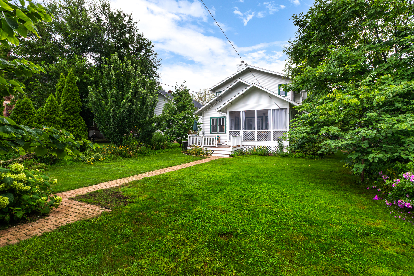 215 S Columbia Street