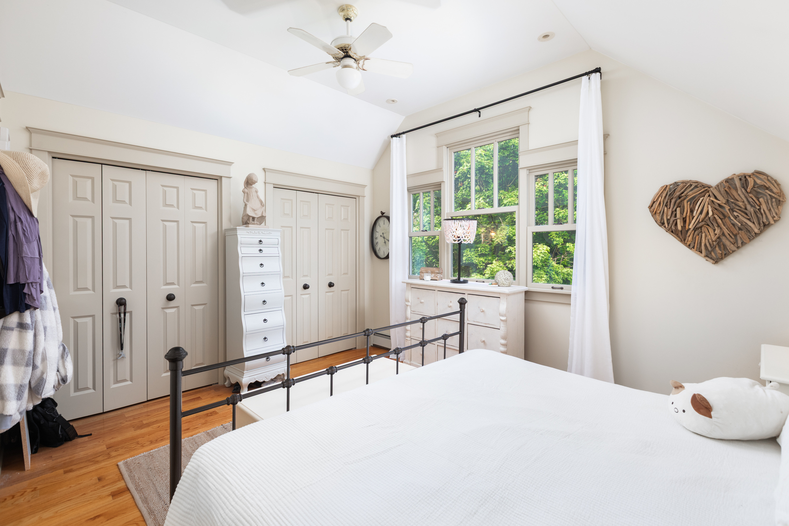 215 S Columbia Street