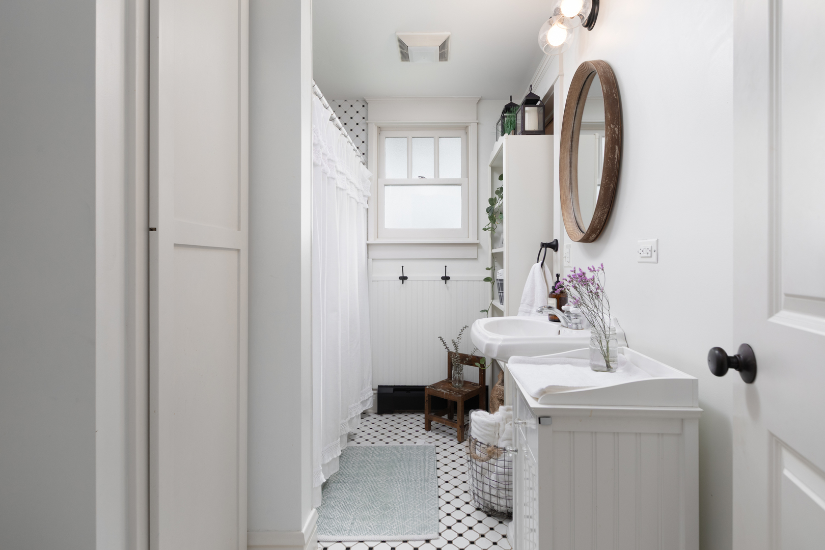 215 S Columbia Street