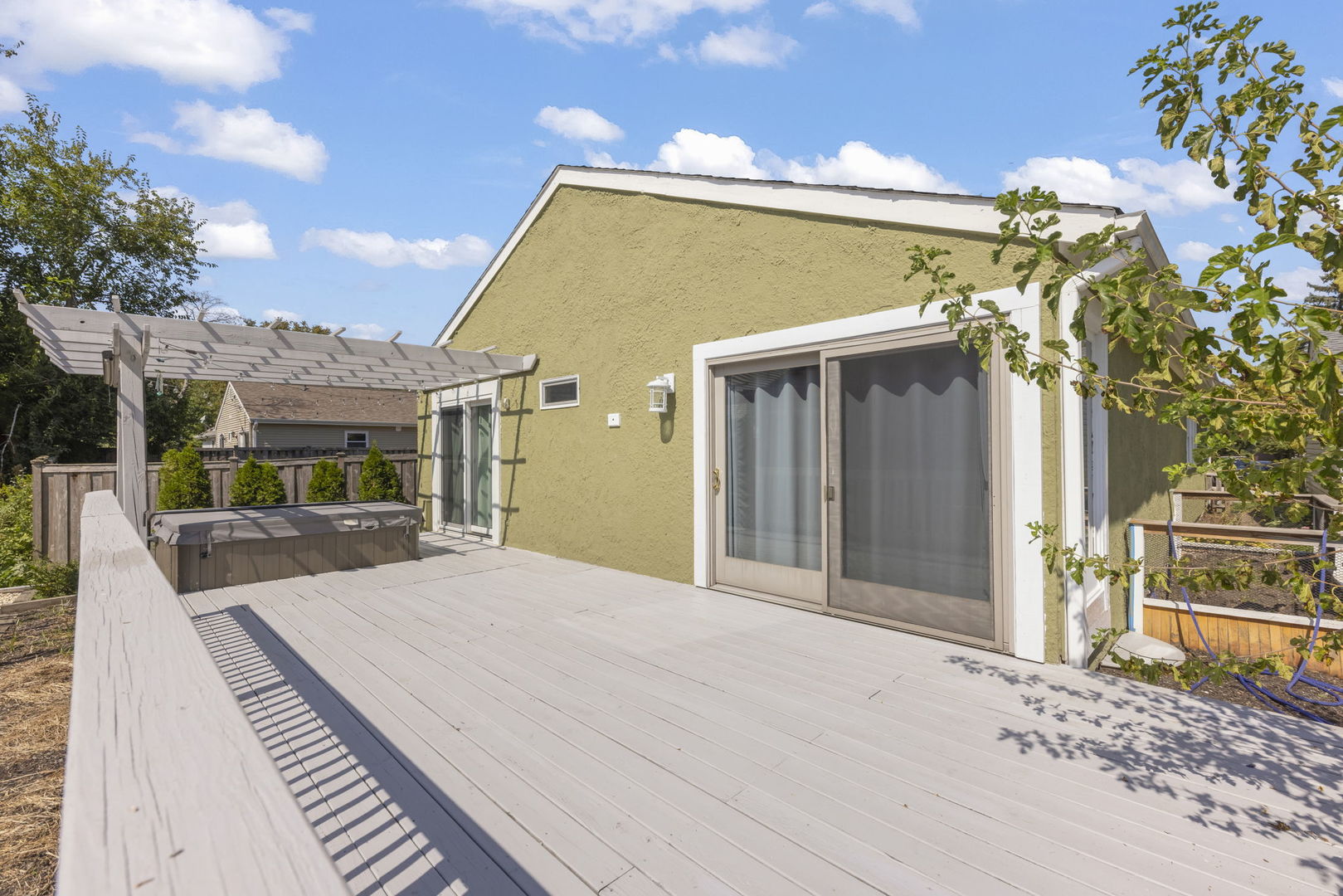 6386 Kindling Court