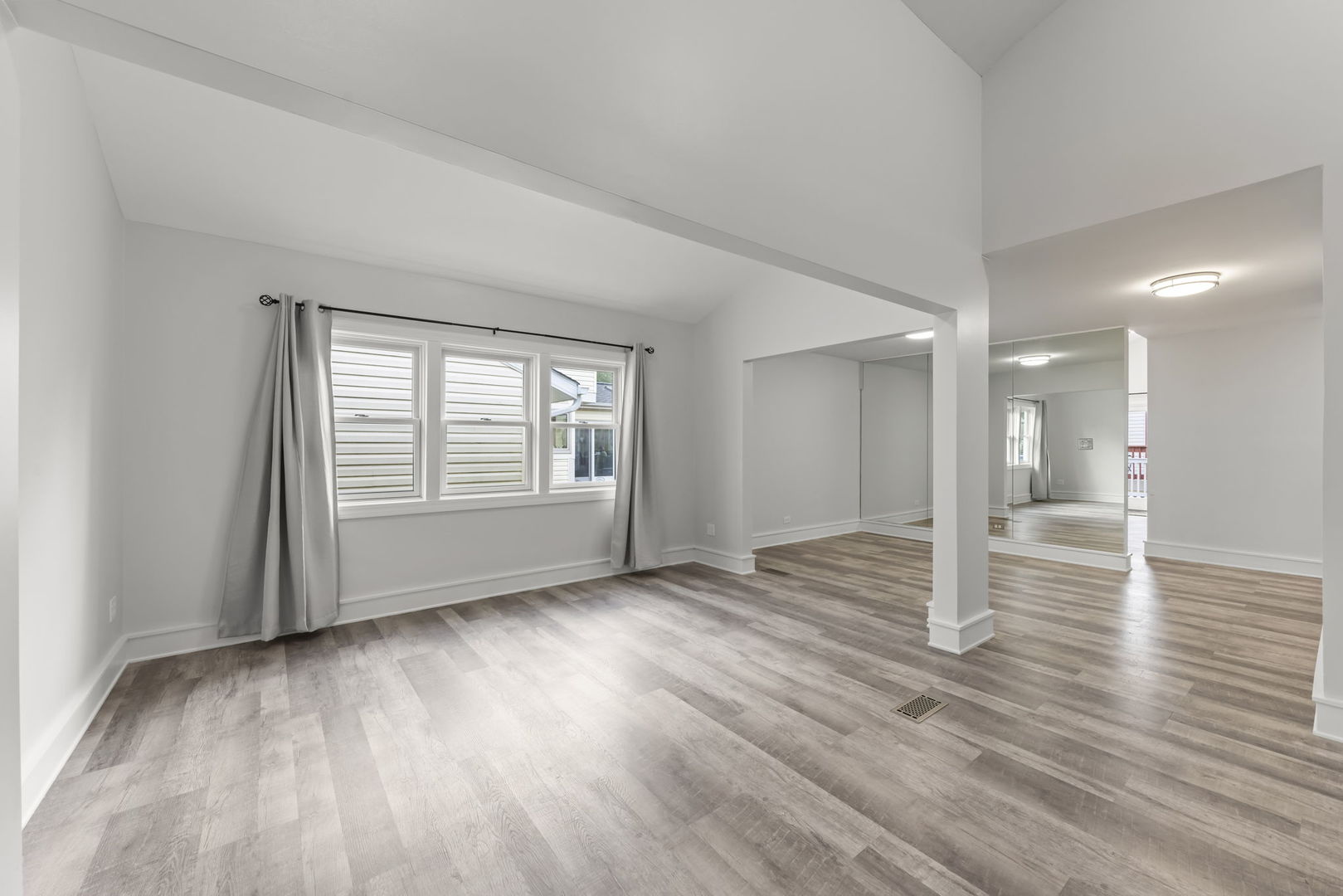 6386 Kindling Court