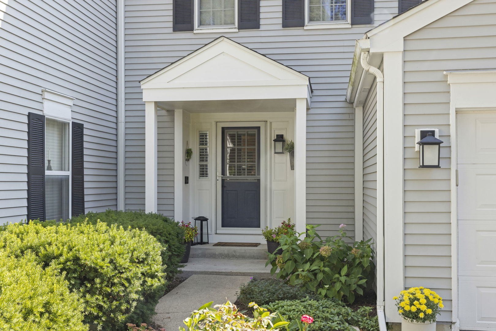 1056 Devonshire Avenue