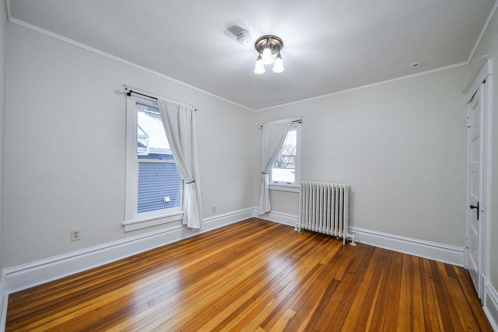 223 N Ellsworth Street