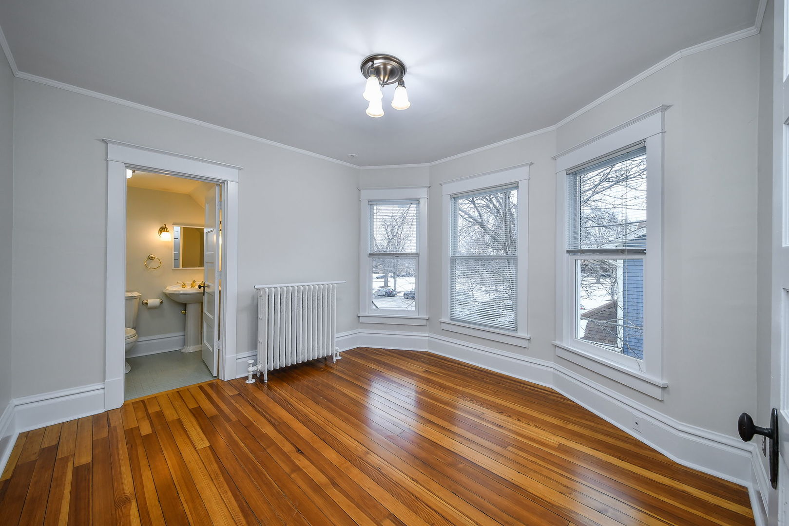 223 N Ellsworth Street