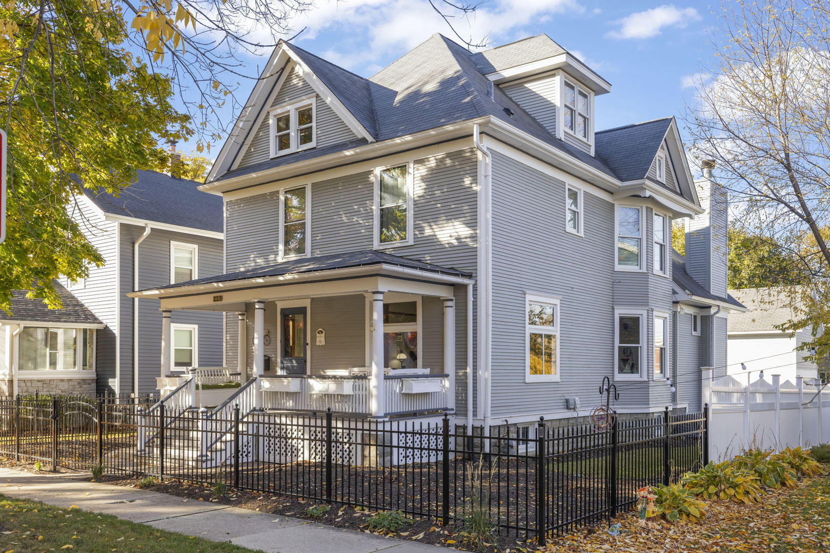 223 N Ellsworth Street