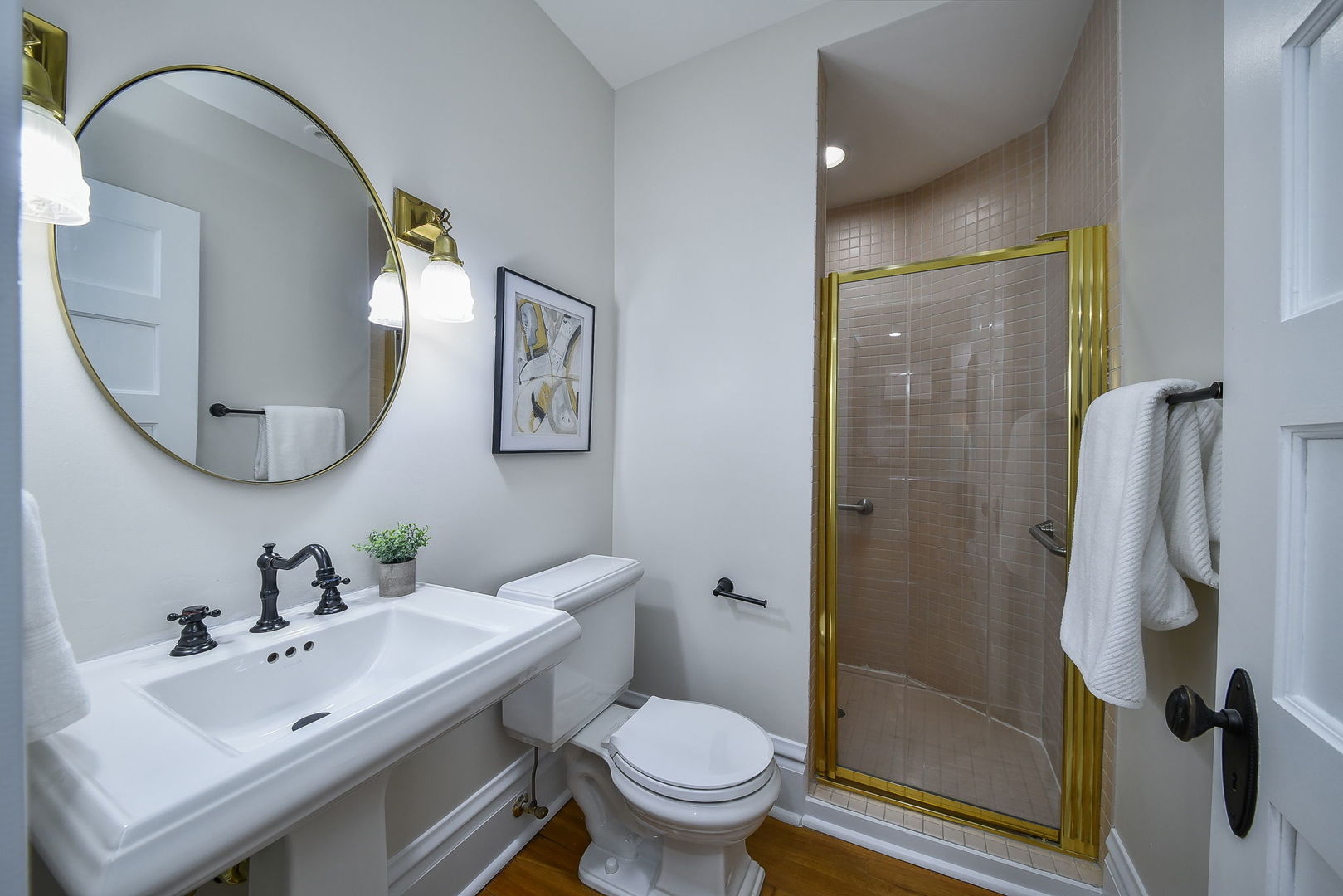 223 N Ellsworth Street