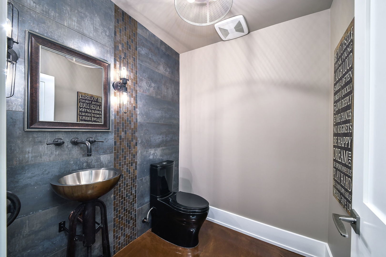 1308 N Wright Street