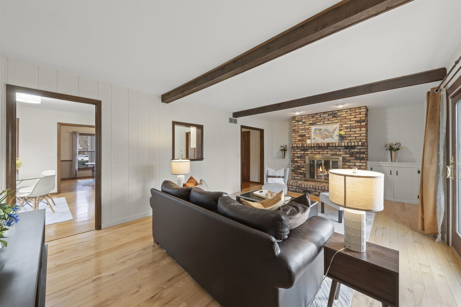 1125 Huntleigh Drive