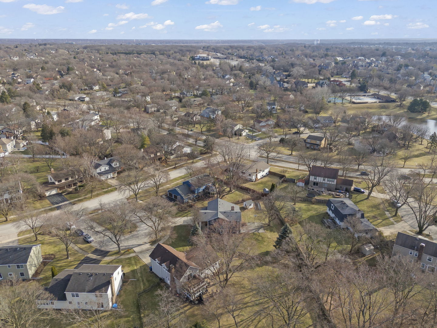 1125 Huntleigh Drive