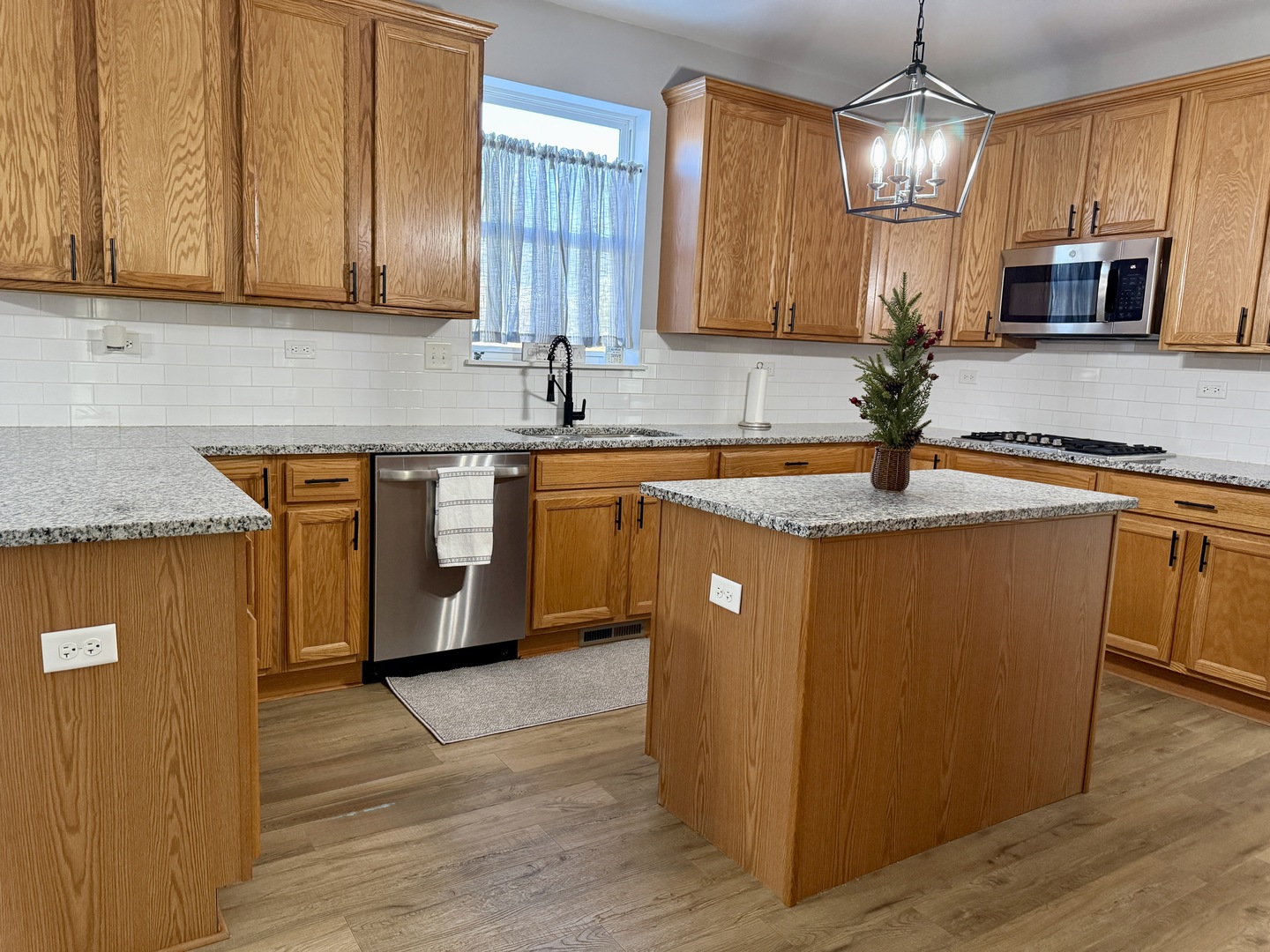 821 Georgetown Drive