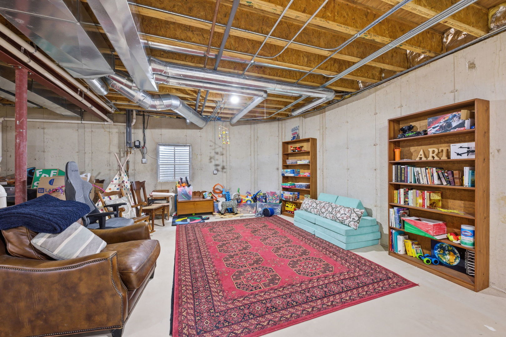 1076 Prairie Avenue
