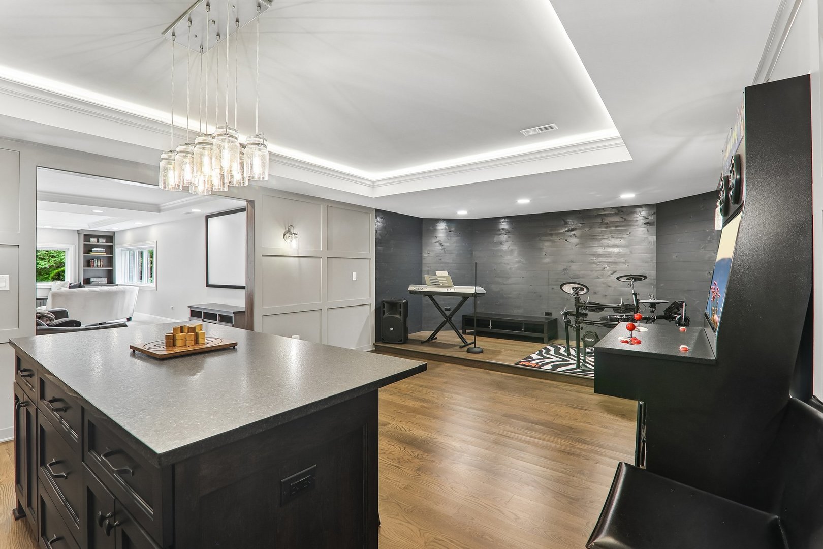 1028 Caroline Court