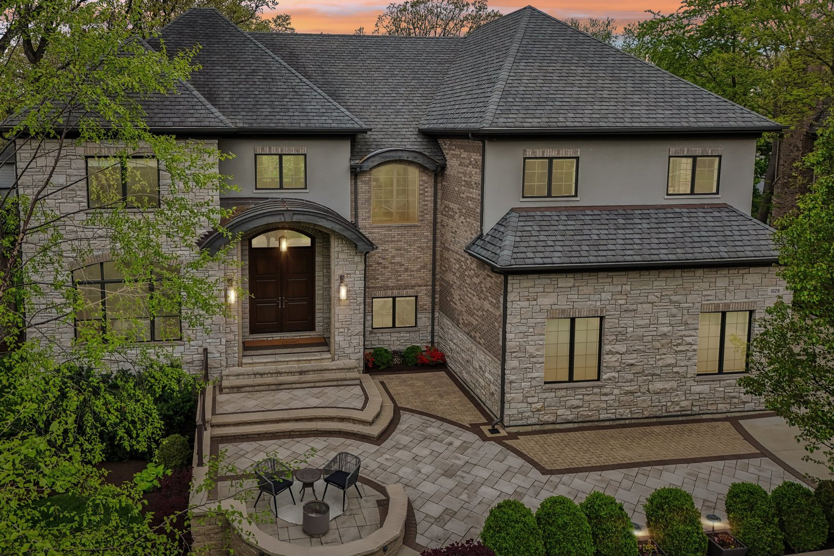 1028 Caroline Court