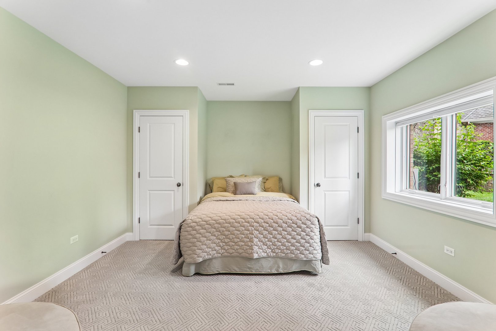 1028 Caroline Court