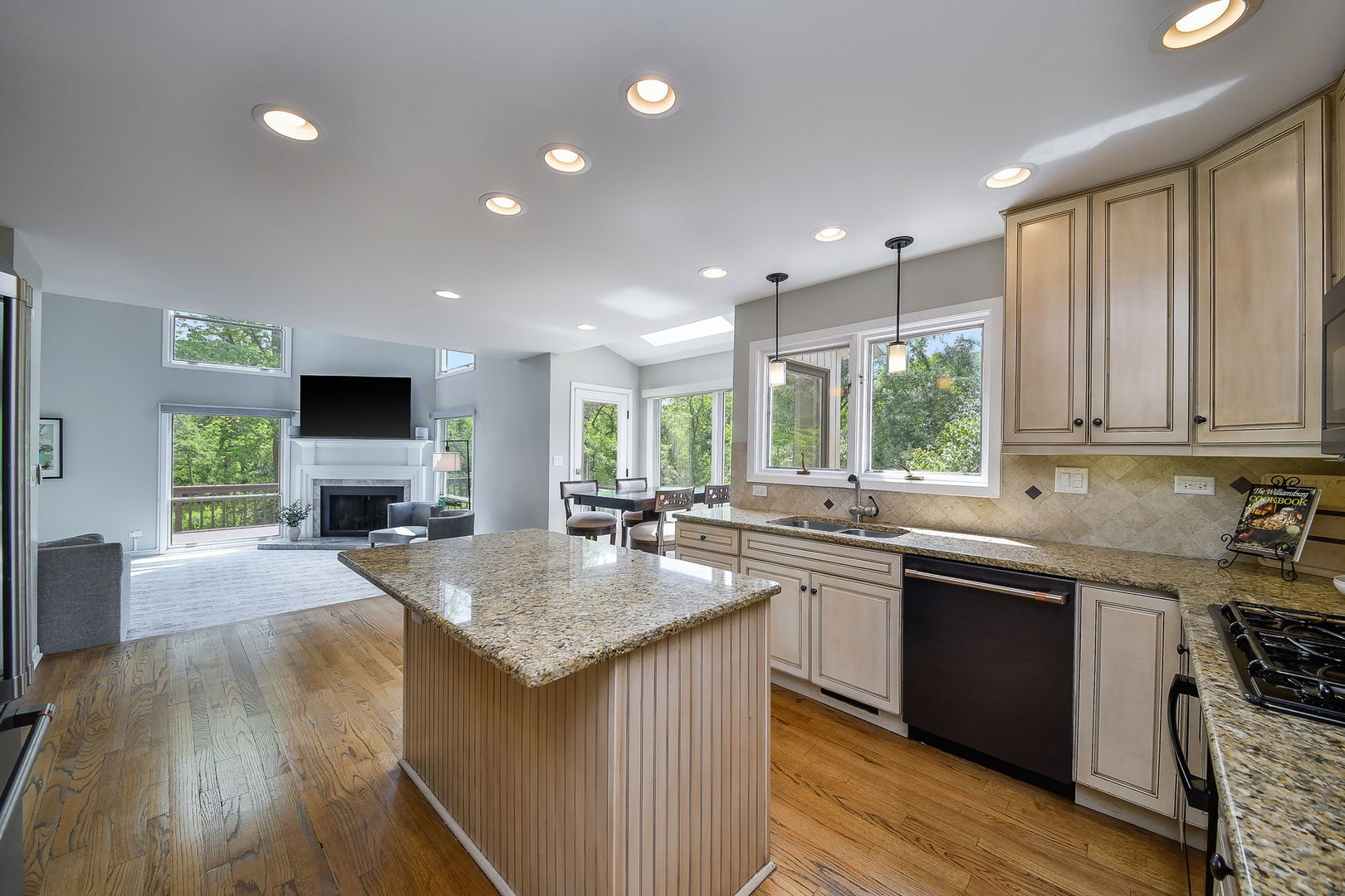2103 Pebble Creek Drive