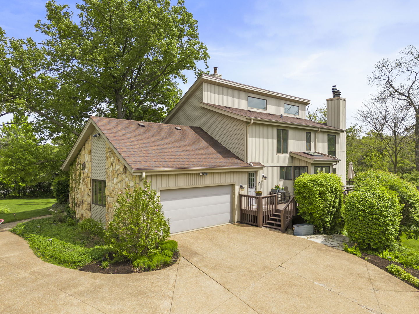 2103 Pebble Creek Drive