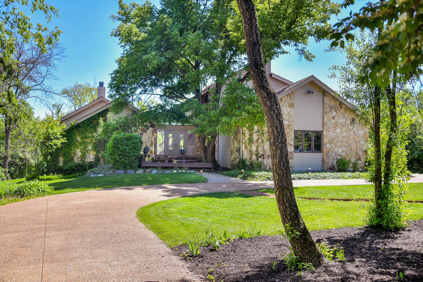 2103 Pebble Creek Drive