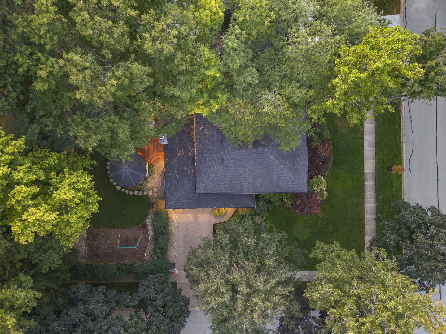 305 Richard Road