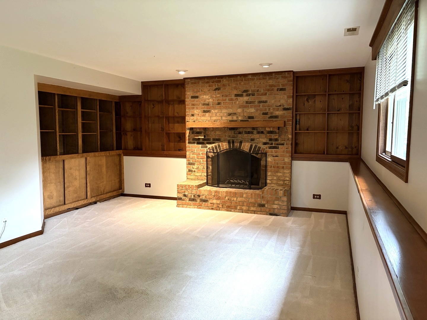 1159 Peachtree Court