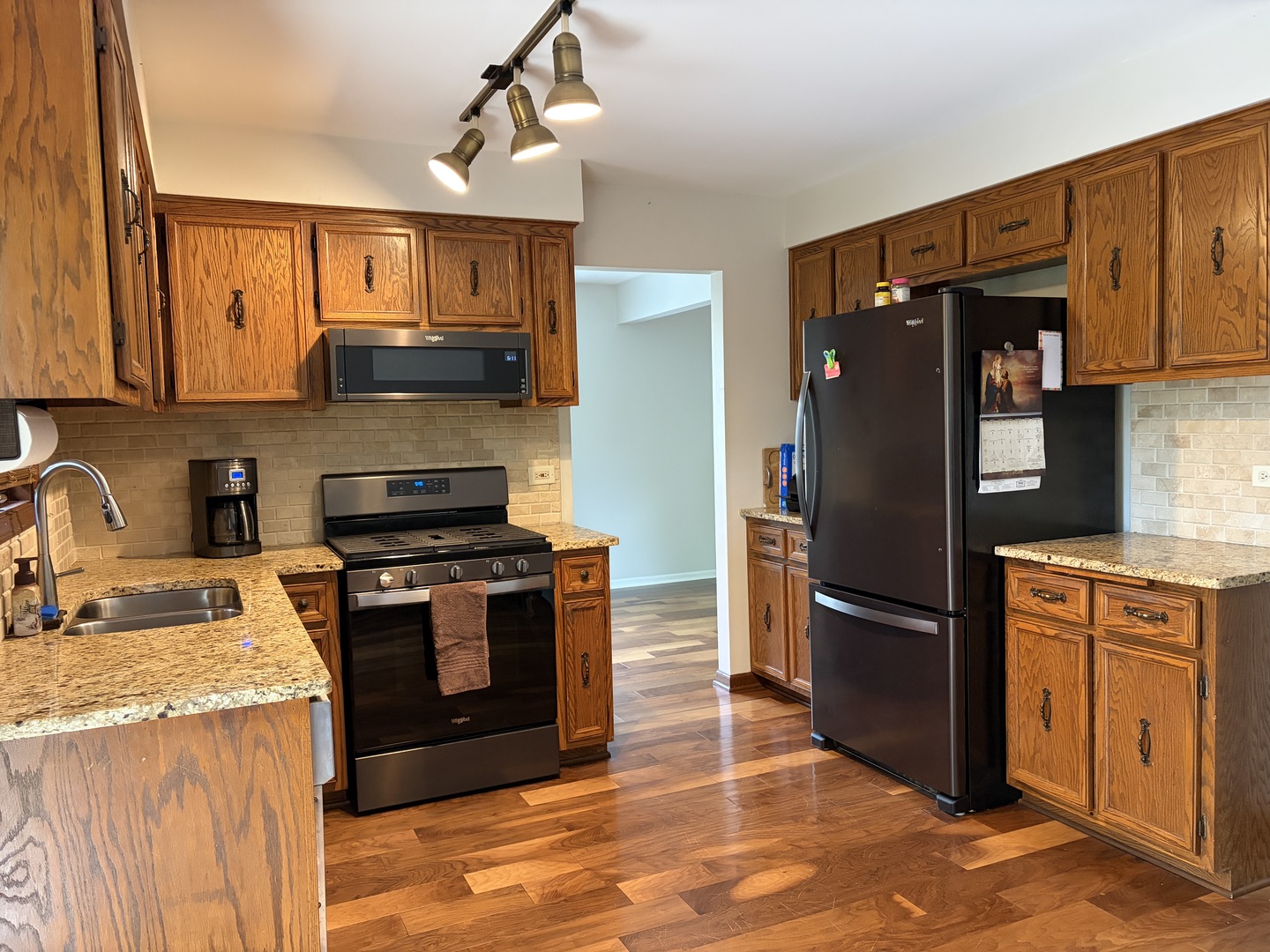 1159 Peachtree Court