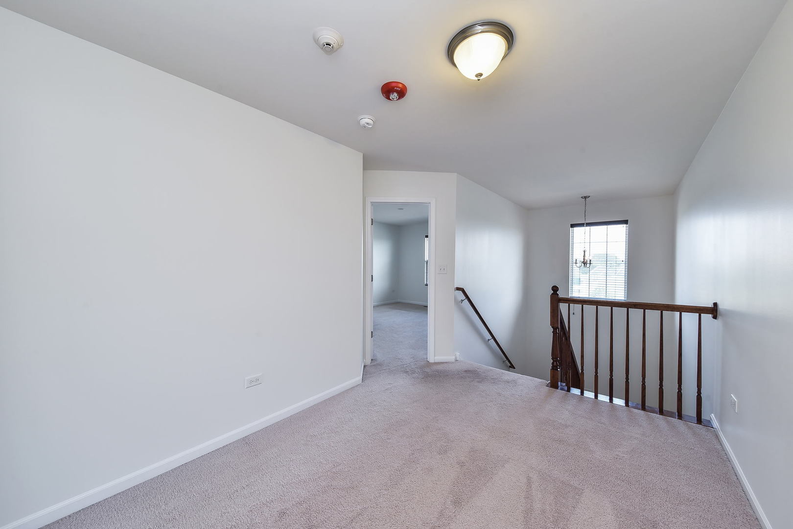 2511 Dunraven Avenue
