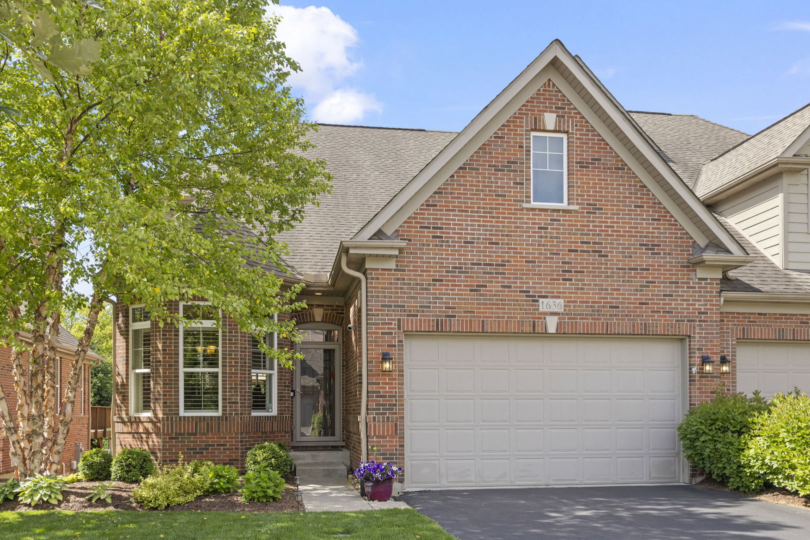 1636 Castle Lawn Court