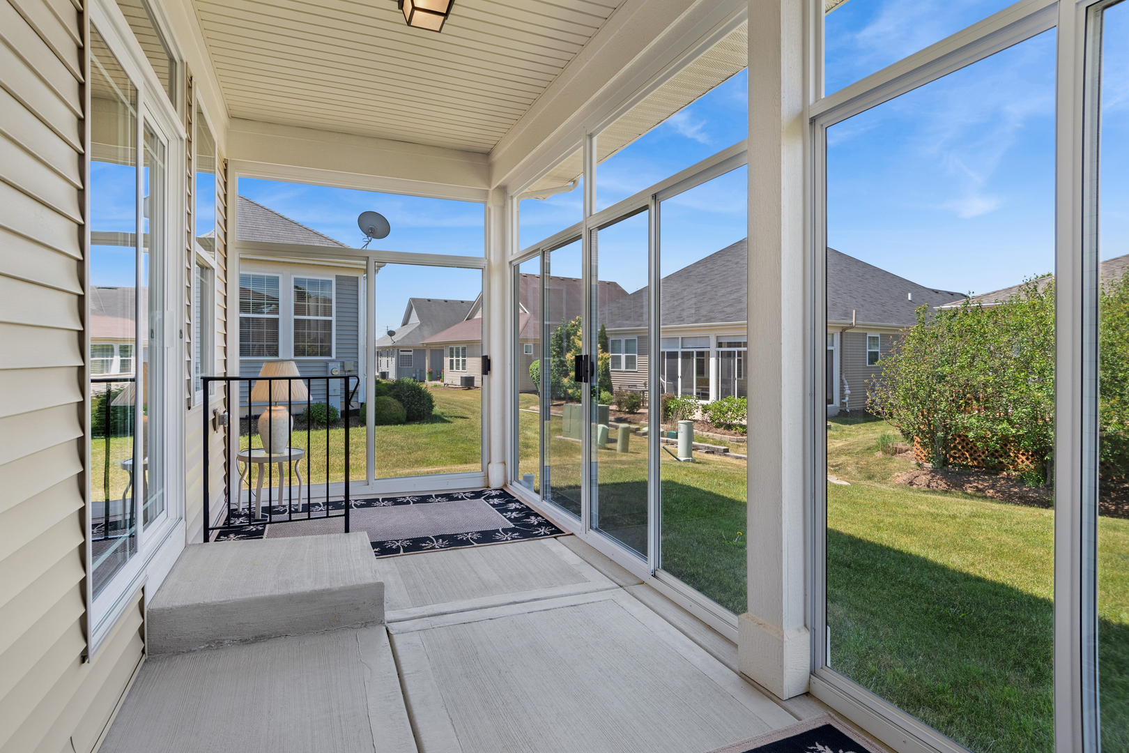 2807 Edgebrook Court