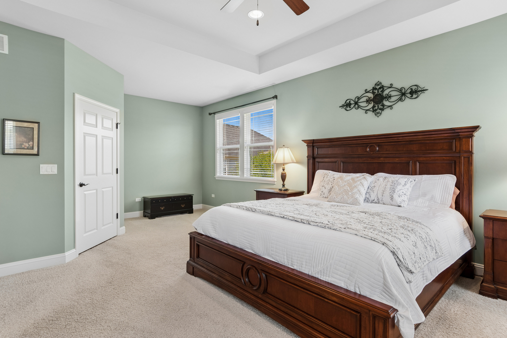 2807 Edgebrook Court