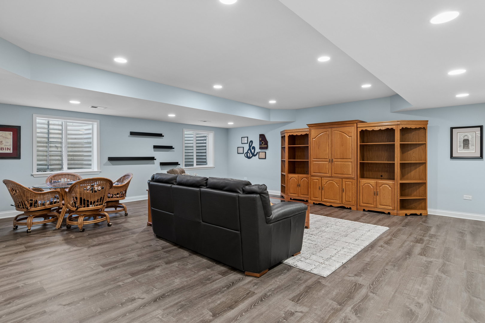 2807 Edgebrook Court