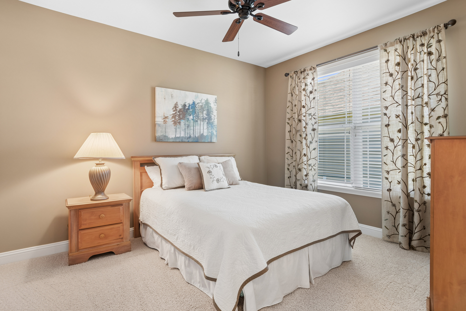 2807 Edgebrook Court