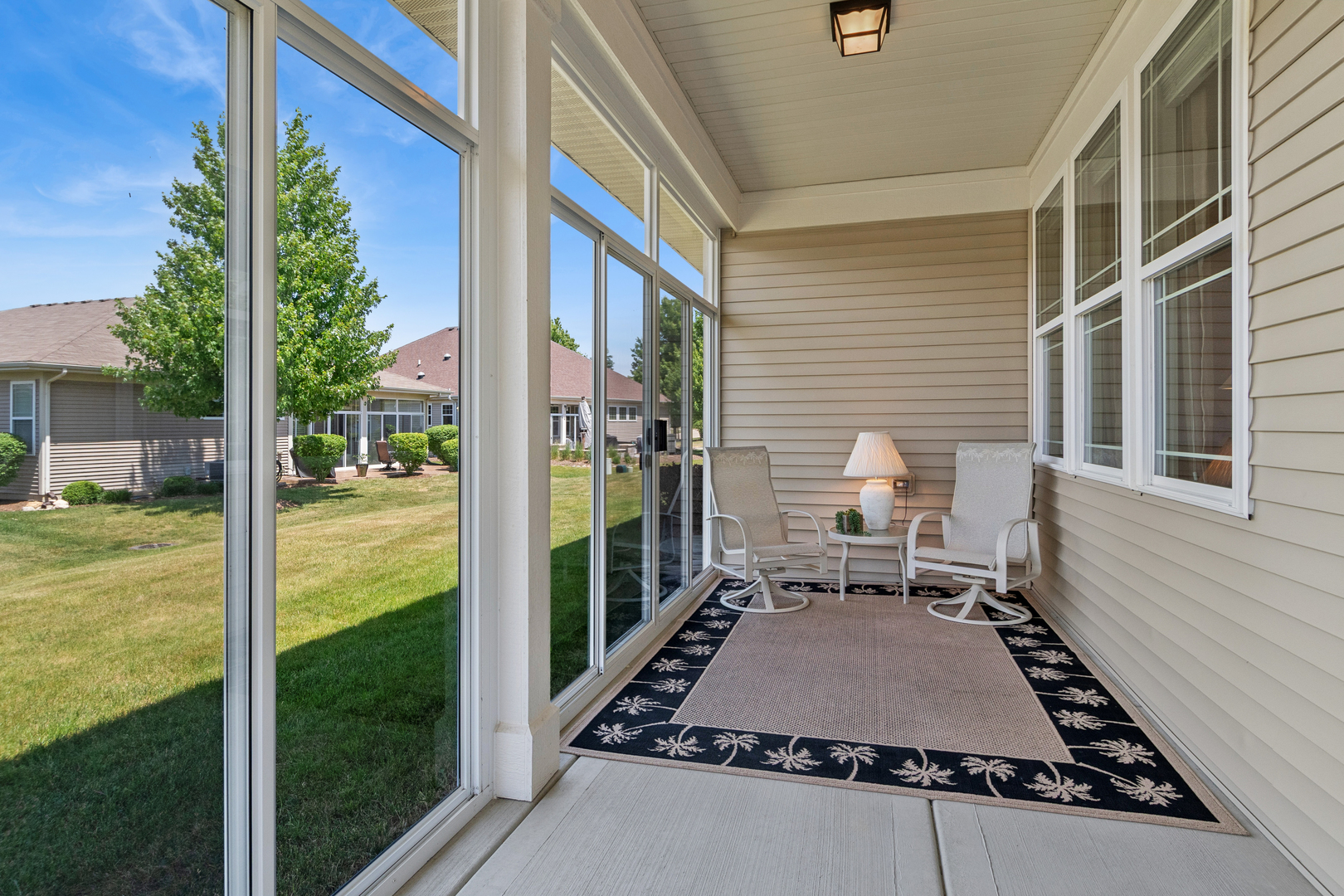 2807 Edgebrook Court