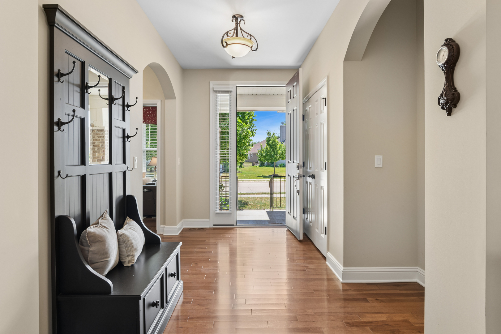 2807 Edgebrook Court