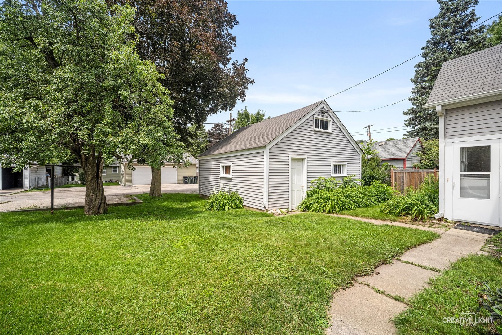 334 Arbor Avenue Unit: 2