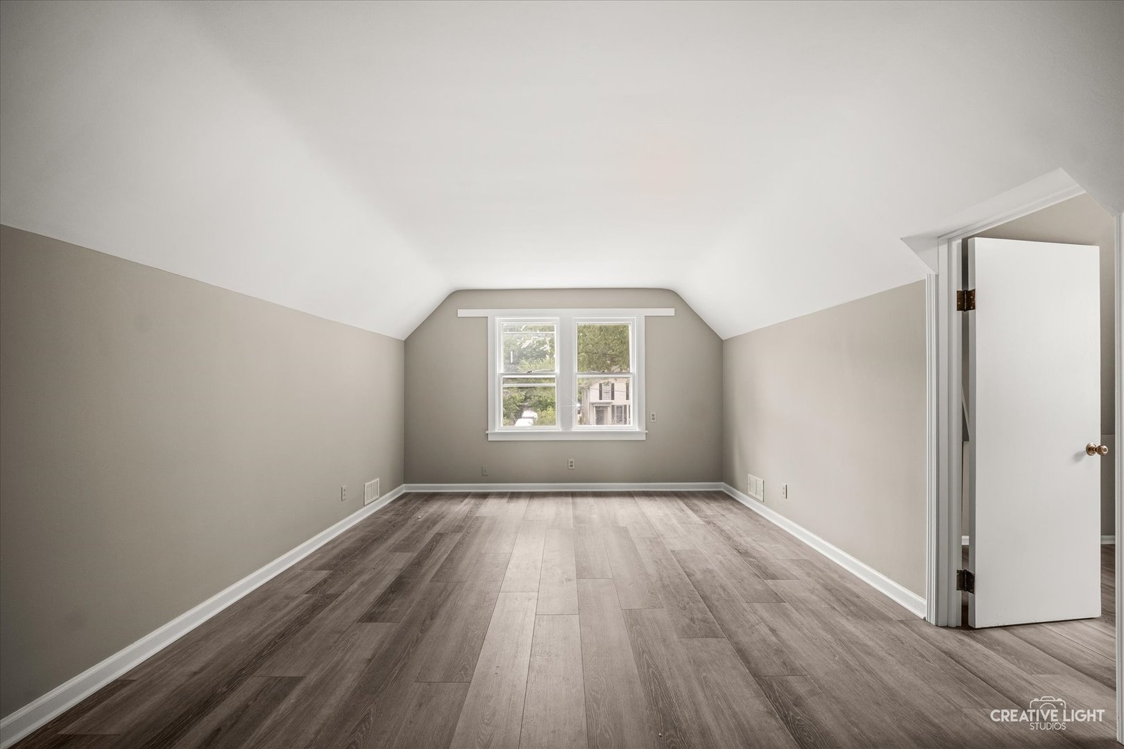 334 Arbor Avenue Unit: 2