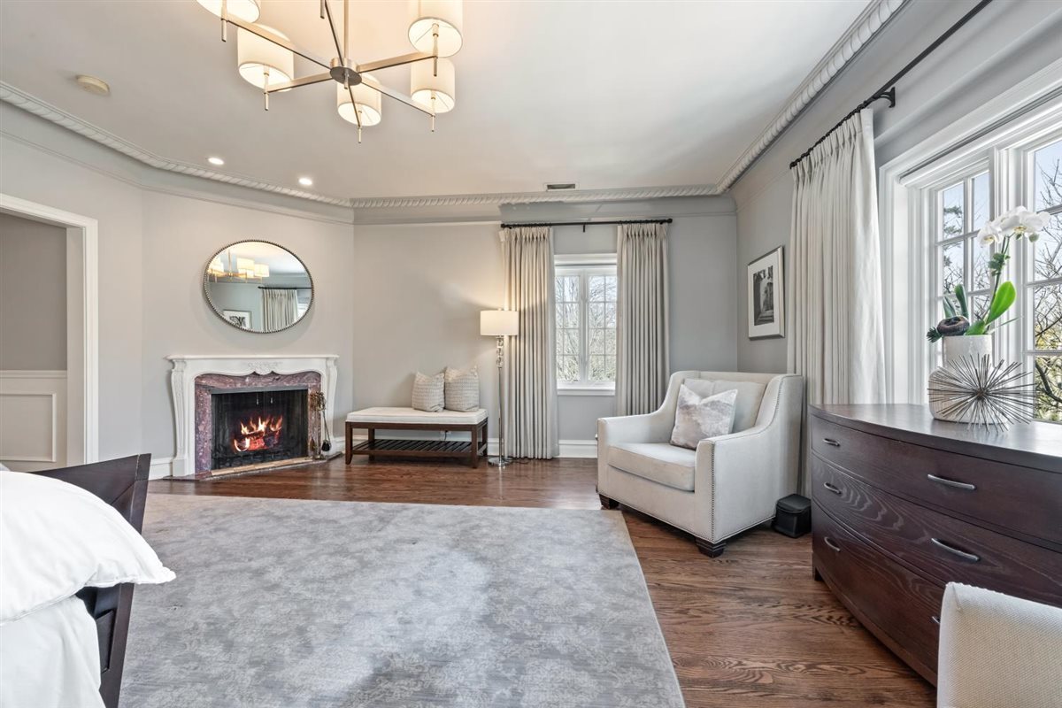 110 KENILWORTH Avenue