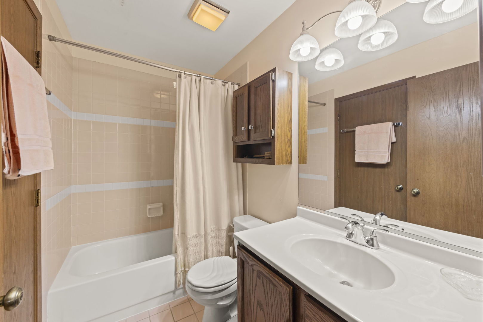 27W327 Providence Lane