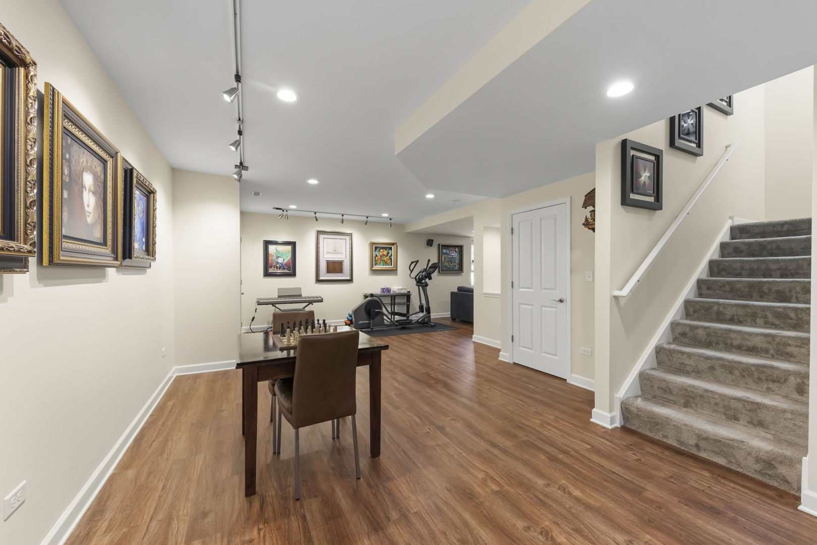1636 Castle Lawn Court