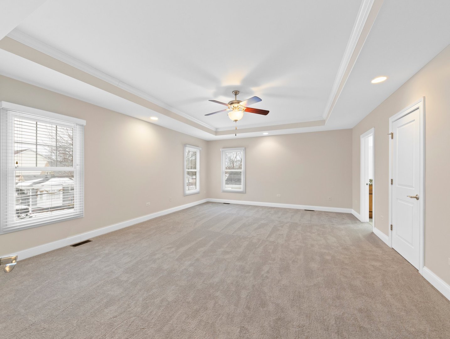 120 W Porter Avenue