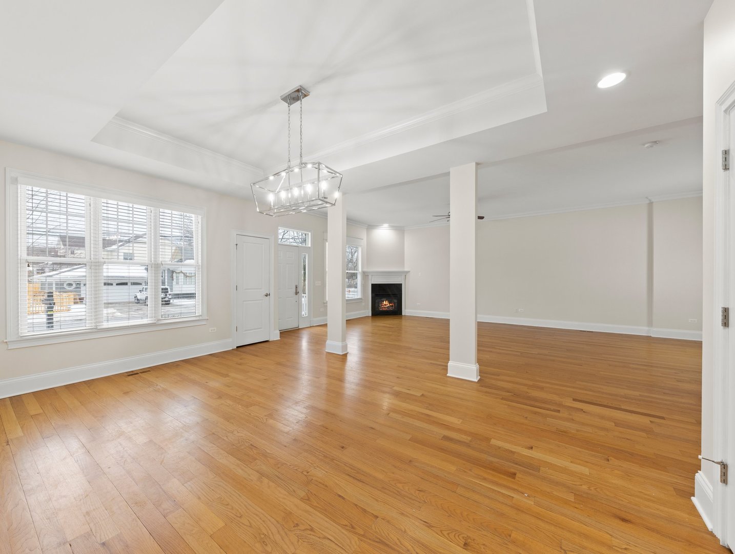 120 W Porter Avenue