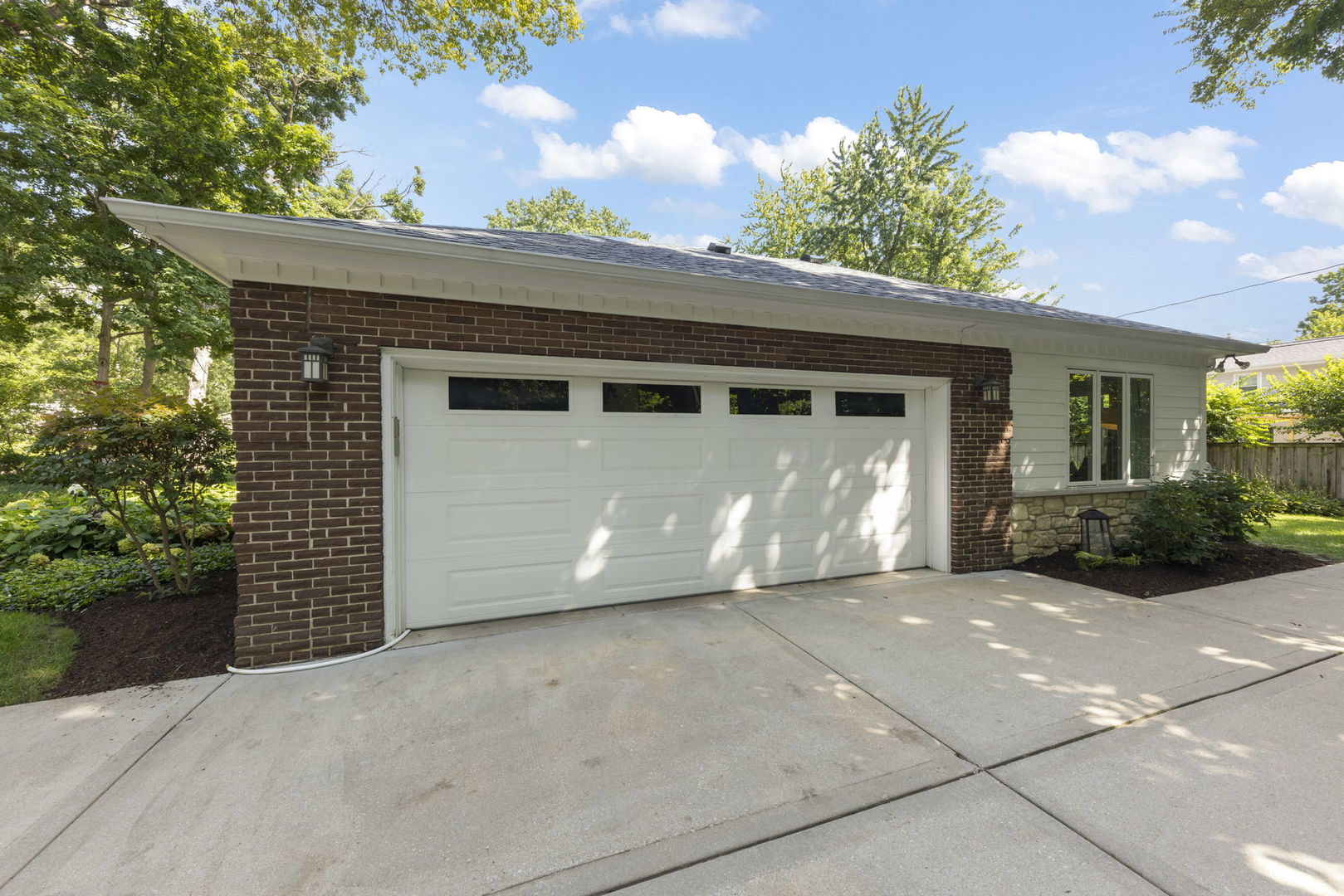 1008 Anne Road