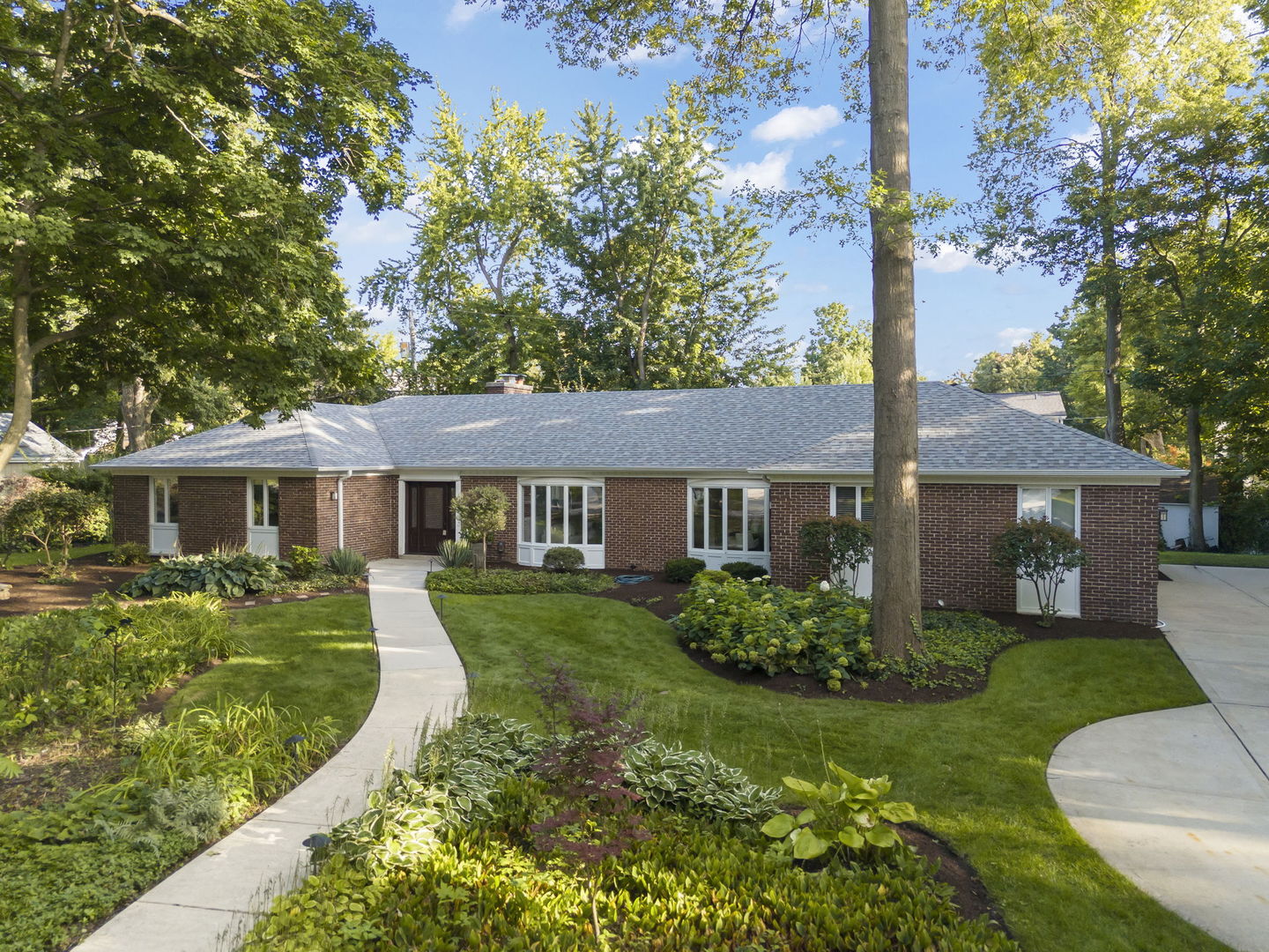 1008 Anne Road