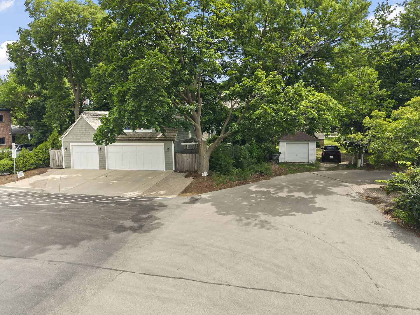 119 S Ellsworth Street