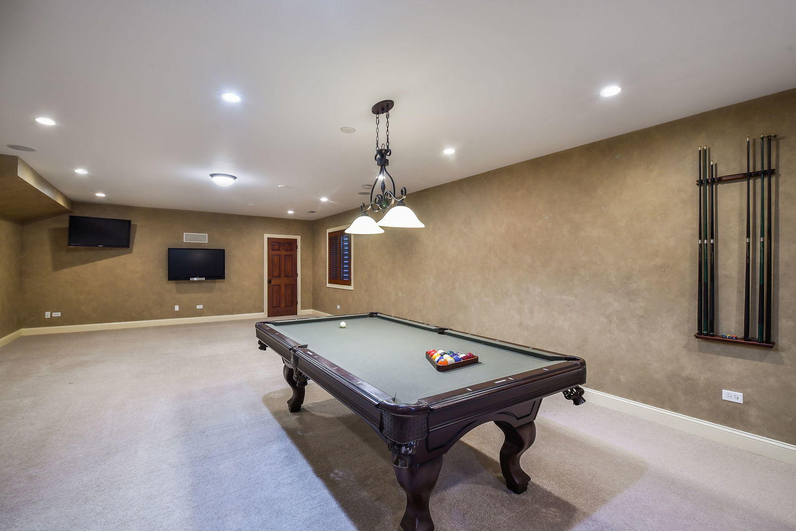 605 Thornwood Drive