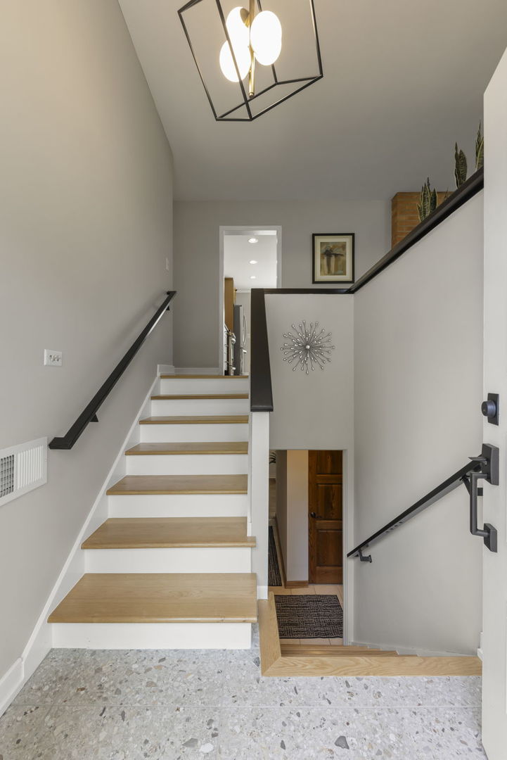 36 Golden Larch Court