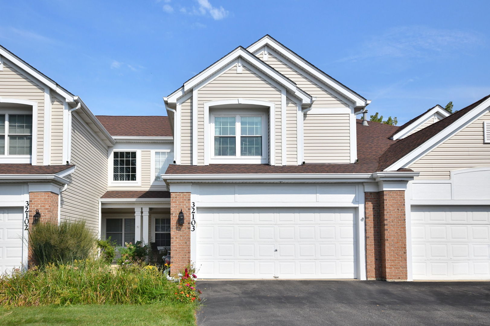 32103 Millard Circle Unit 0 Warrenville Il Us 60555 Mrd12792807