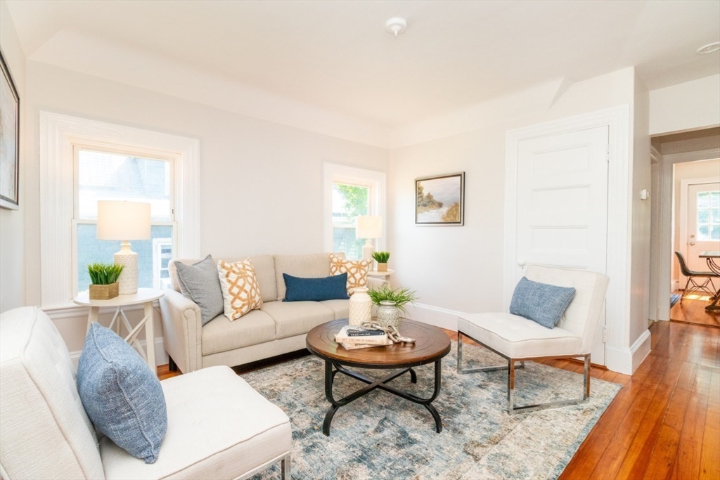 23 Wenham St # 3